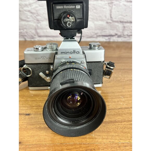 MINOLTA SRT 101 SLR 35mm Film Camera W/ Lens and Flash - Picture 4 of 16